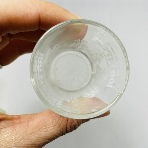 100 Pipers Shot Glass Seagram Scotch Whisky 2oz Clear Logo Drink Souvenir Small - Picture 6 of 12